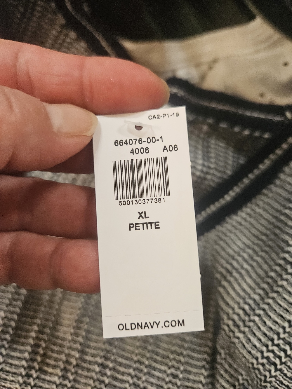Old Navy Women's Navy and White Knit Cap Sleeve Top - Picture 2 of 2